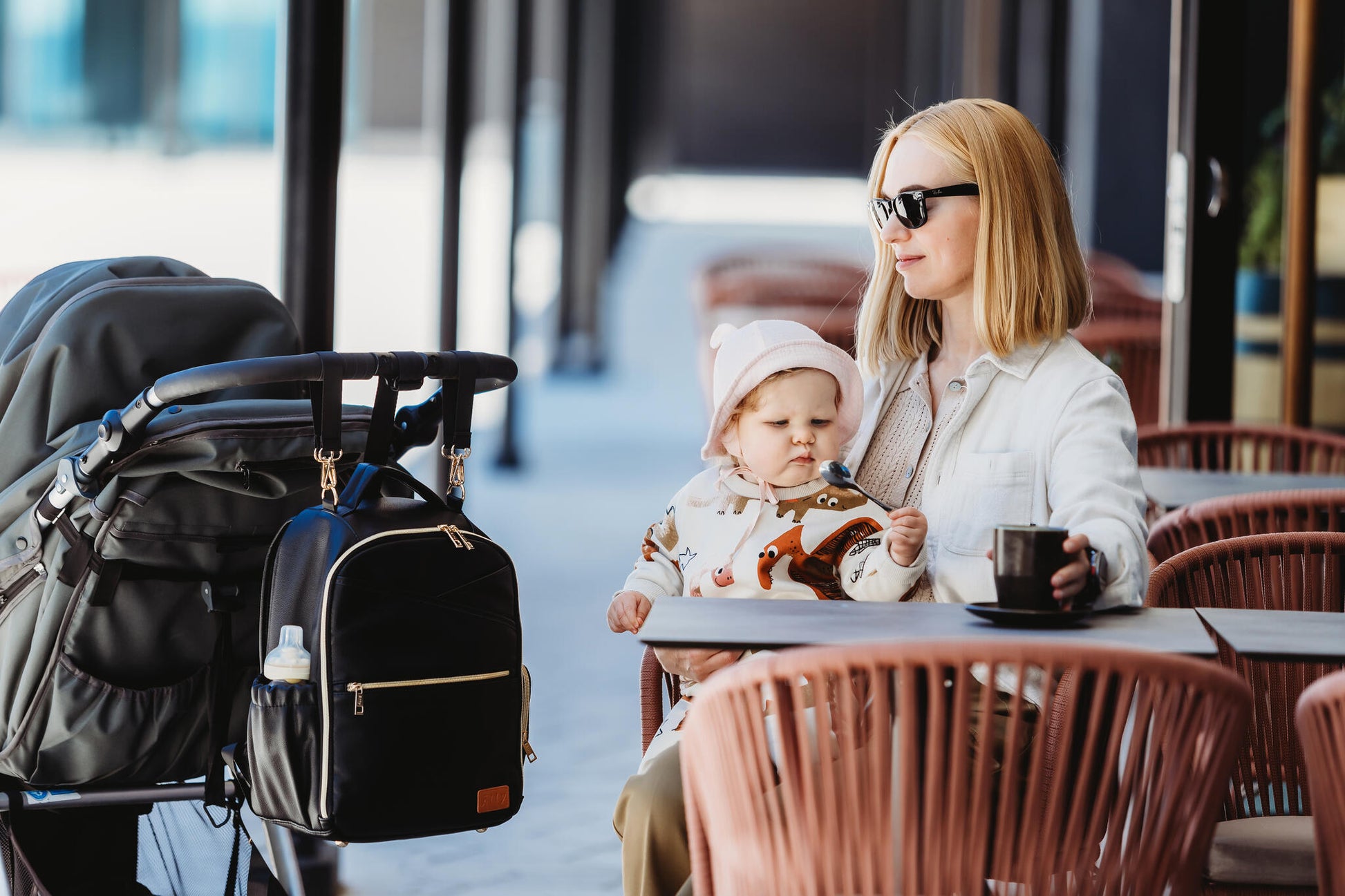 Skötväska Espresso, svart - Small - Stadspuls